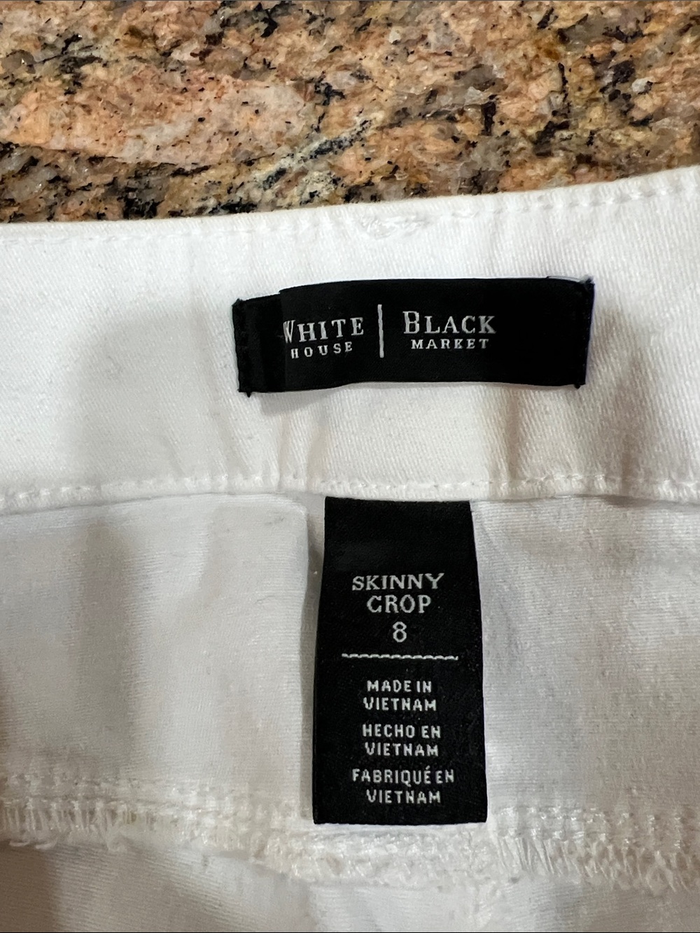White House Black Market White Skinny Crop Pants Size 8